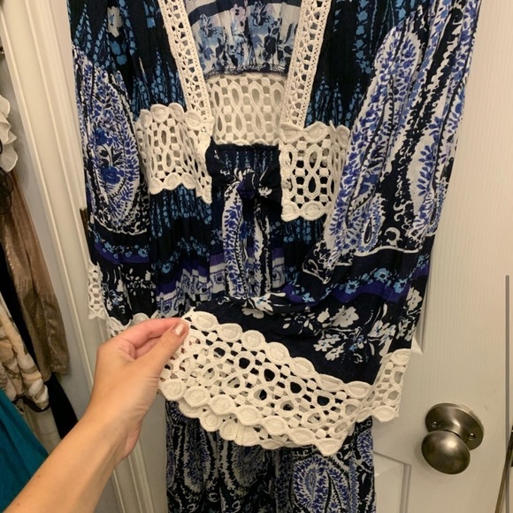 Gorgeous “Raga” Free People Luisa Kimono - Picture 3 of 5